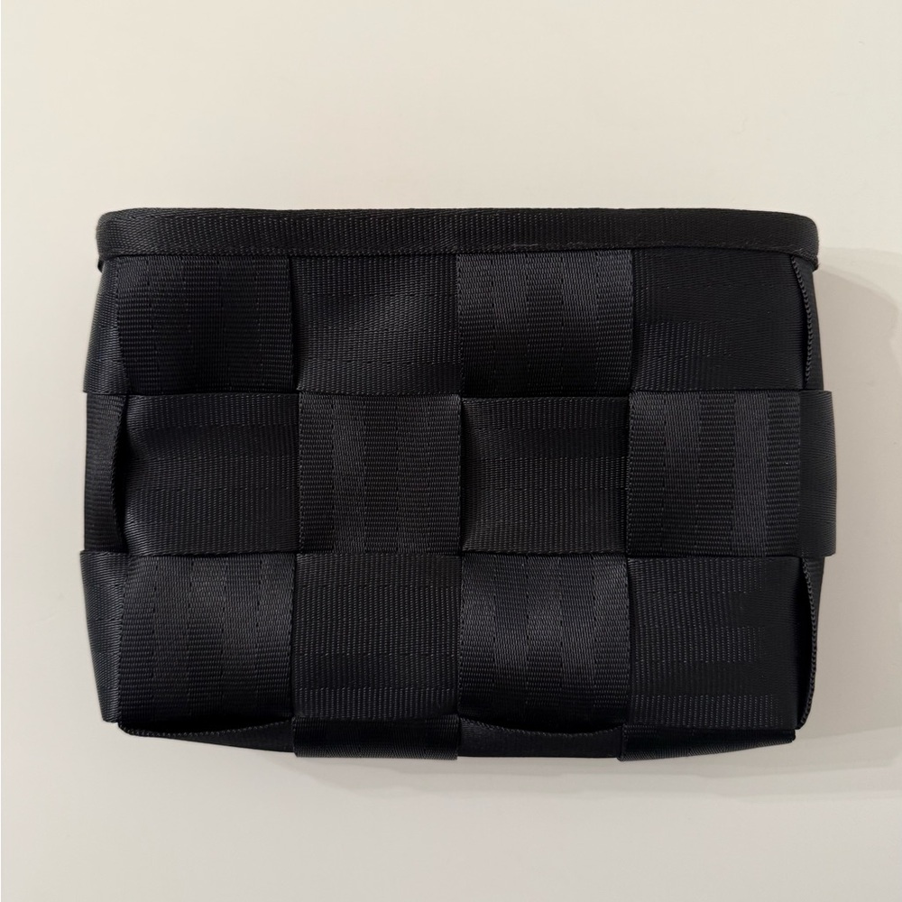 Harveys Seatbelt Cosmetic Bag